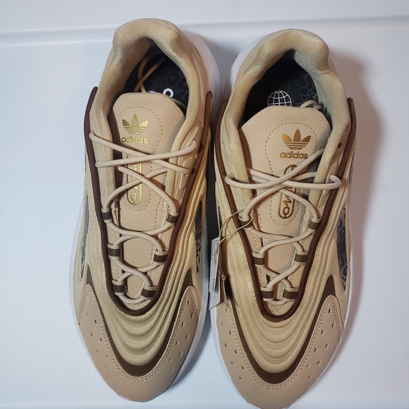 ​adidas Originals OZELIA "Magic Beige/Brown/Gold" Women's Shoe - Picture 3 of 7